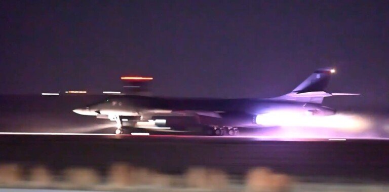 ΗΠΑ: Βαριά βομβαρδιστικά B-1 πραγματοποίησαν επίθεση κατά τη διάρκεια της νύχτας στο Ιράν