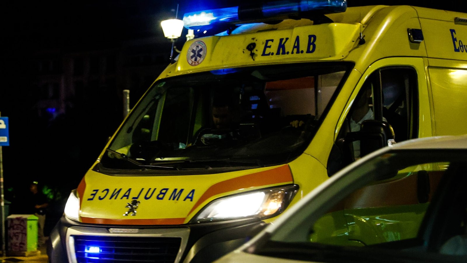 Λουτράκι: Ανείπωτη τραγωδία σε τροχαίο – Ένας νεκρός και δύο τραυματίες