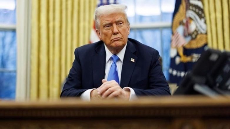 Τραμπ: «Και τα 32 πλοία του Ιράν βρίσκονται στον βυθό του ωκεανού»