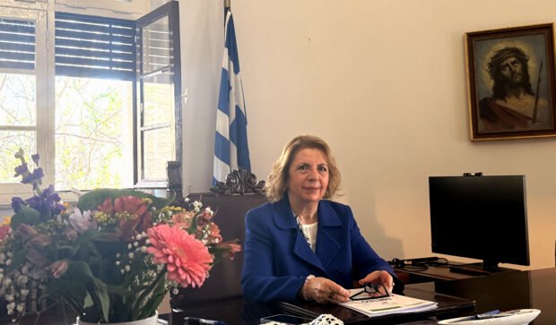 Στη Ρόδο με αποστολή μνήμης και συνέχειας η Πρόεδρος του Αρείου Πάγου για τον Χριστόδουλο Κυρτσίδη