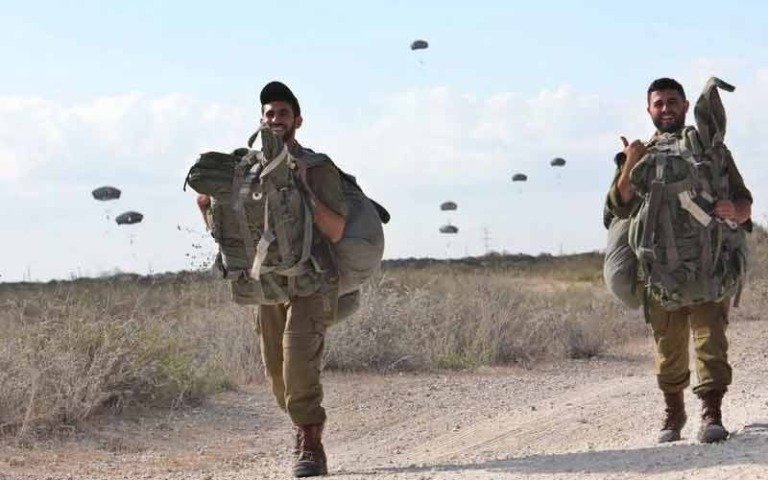 Το Ισραήλ έριξε αλεξιπτωτιστές στην κοιλάδα Μπεκάα στα σύνορα Λιβάνου Συρίας – Τους απώθησαν κάτοικοι και μαχητές της Χεζμπολλάχ