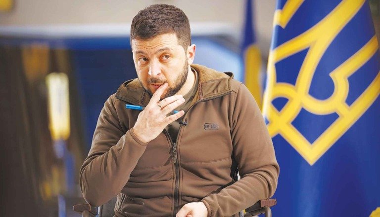 Ξέφυγε ο Ζελένσκι και απειλεί με εκτελέσεις