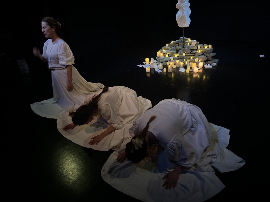 «Χέρια που δεν…» για τρεις παραστάσεις τον Απρίλιο