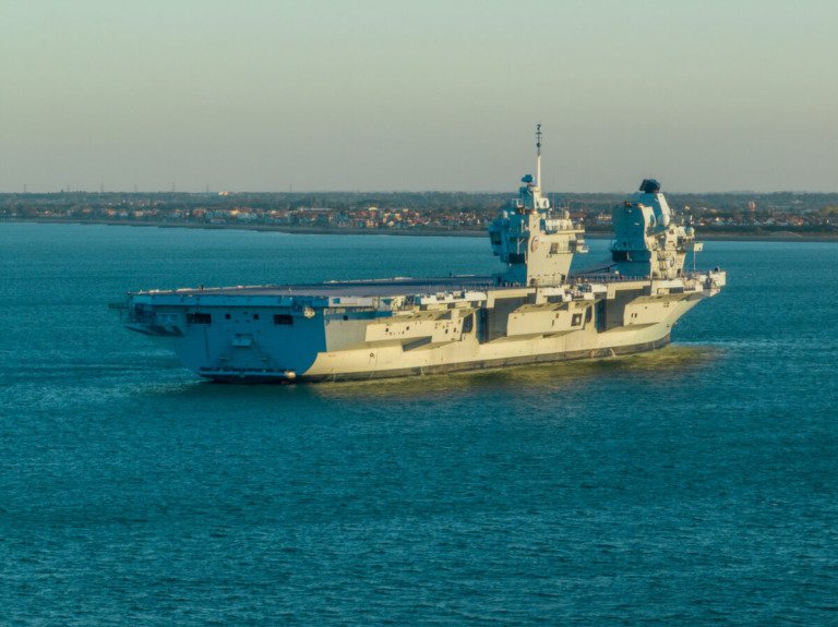 Ο Ντόναλντ Τραμπ επιτίθεται στον Κιρ Στάρμερ: «Δεν χρειαζόμαστε πια τα αεροπλανοφόρα σας – Θα το θυμόμαστε»