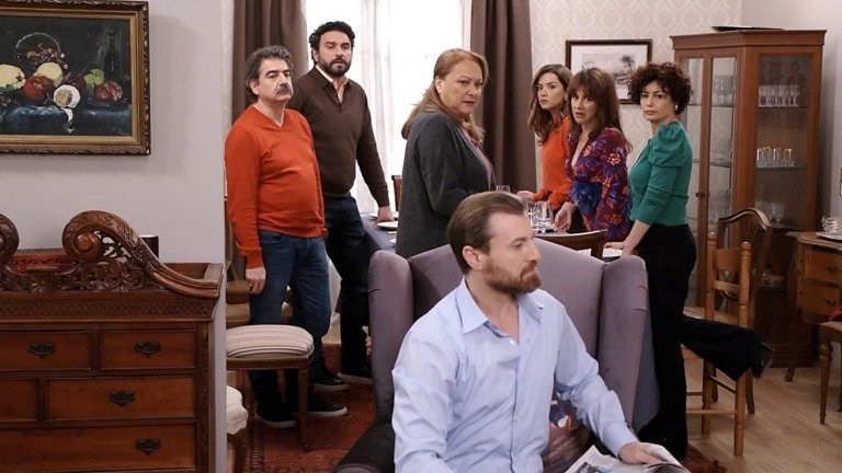 Το σόι σου: Νέες περιπέτειες για Χαμπέους και Τραντάφυλλους