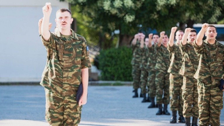 Κραυγές απόγνωσης από φαντάρους
