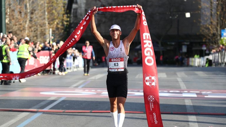 Ημιμαραθώνιος: Ρεκόρ ο Μπιτάδος, 3ος τίτλος για Μαρινάκου