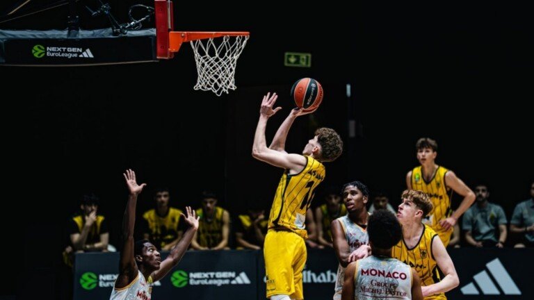 Άρης: Η ομάδα Κ-18 επιστρέφει στην Ελλάδα από το Άμπου Ντάμπι με πτήση τσάρτερ