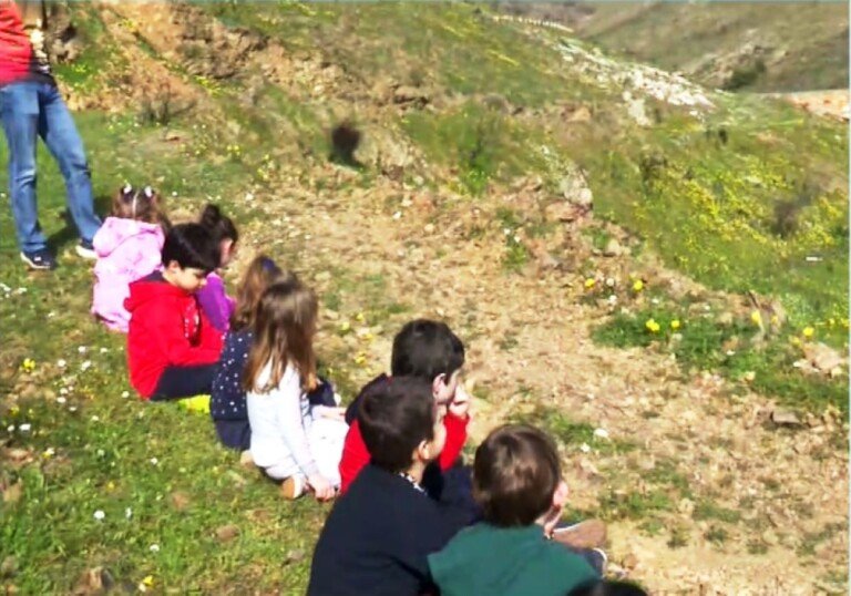 Εco-Γέφυρες: Περιβαλλοντικό πρόγραμμα για μαθητές στην Χίο 