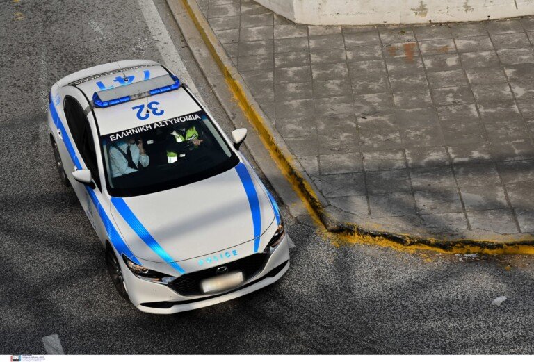 Νέα Μάκρη: Συναγερμός για επεισόδιο με πυροβολισμούς κατά αυτοκινήτου στη Λ. Μαραθώνος