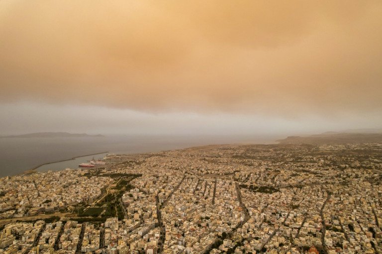 Καιρός: Σκόνη από τη Σαχάρα θα «πνίξει» Αττική, Ανατολική Μακεδονία και Ήπειρο