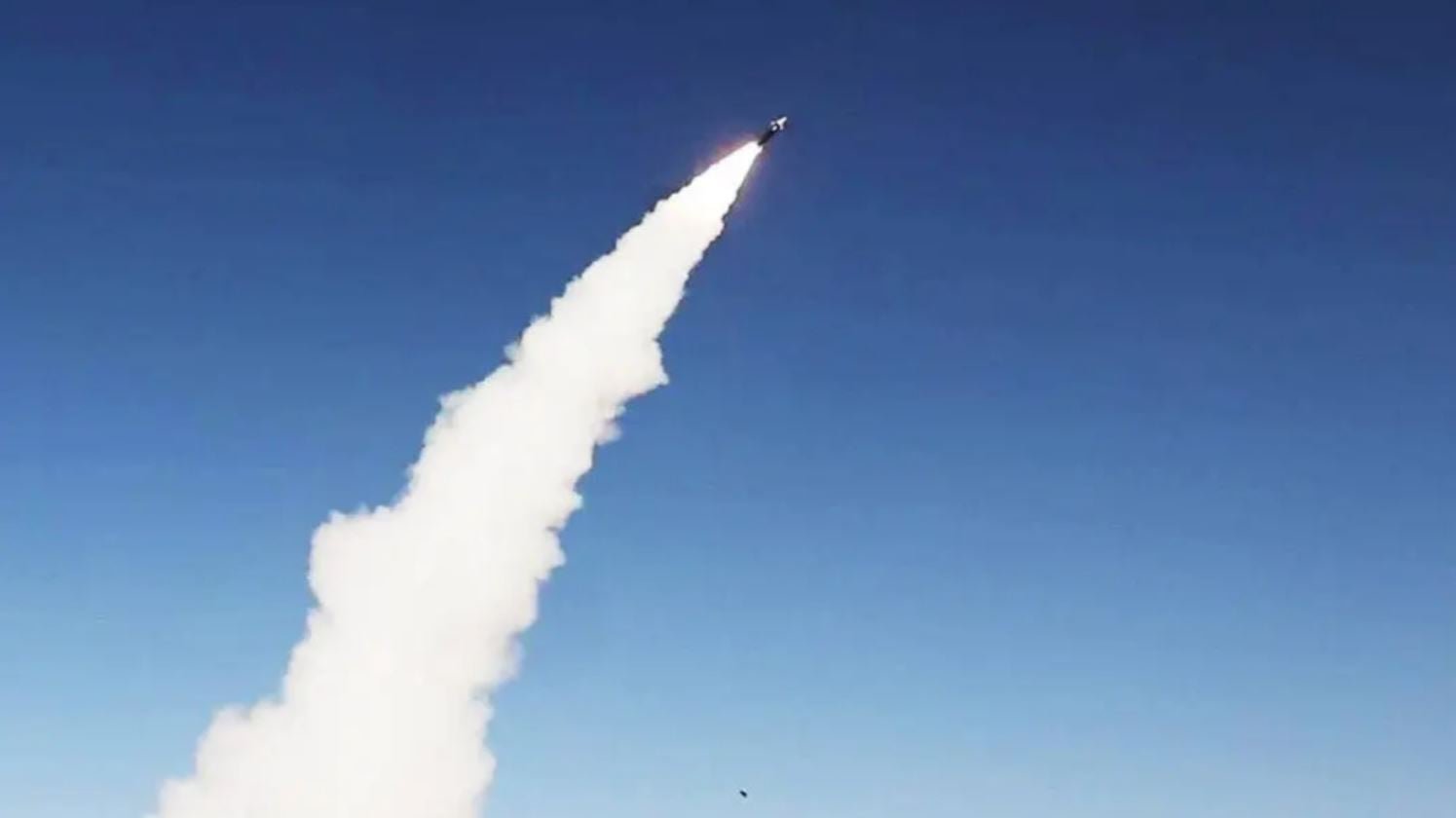 Το Ισραήλ εξαπέλυσε νέο κύμα επιθέσεων κατά του Ιράν – Σειρήνες ξανά στο Τελ Αβίβ και σε άλλες περιοχές