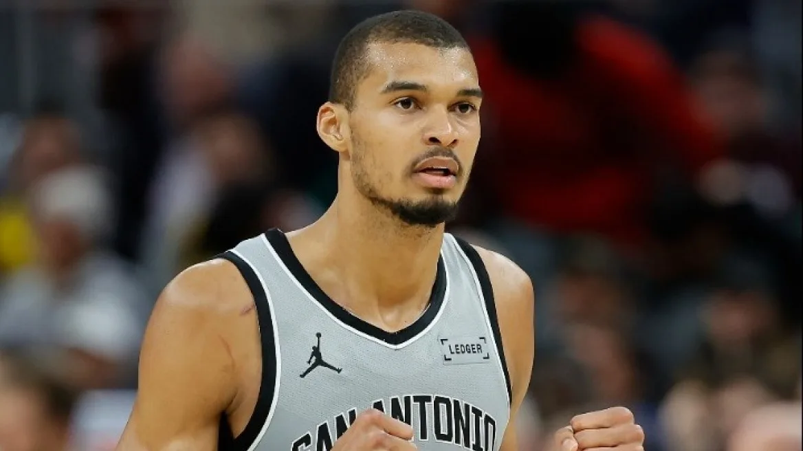 Βίκτορ Γουεμπανιάμα: Γίνεται μέτοχος στην ομάδα που ξεκίνησε