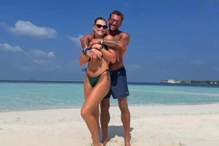 Η Αρίνα Σαμπαλένκα και ο Γιώργος Φραγκούλης αρραβωνιάστηκαν: Η στιγμή που της δίνει το δαχτυλίδι