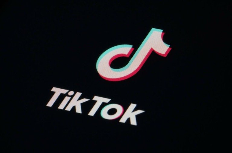 TikTok: Δεν θα εφαρμόσει end-to-end encryption στα μηνύματα – «Θα έκανε τους χρήστες λιγότερο ασφαλείς»