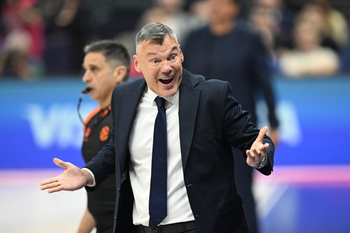 Γιασικεβίτσιους, Μεντβέντεφ και Ρούμπλεφ κατάφεραν να φύγουν από το Ντουμπάι