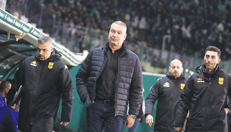 Ο Γρηγορίου προσπαθεί να αλλάξει τον Αρη