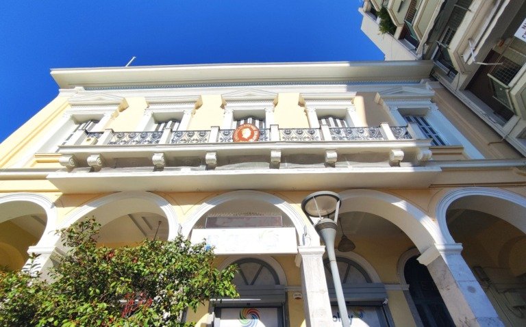 Πάτρα: Ρήγμα στην «Εμπορική Ανανέωση», ανεξαρτητοποιήθηκαν τρεις σύμβουλοι