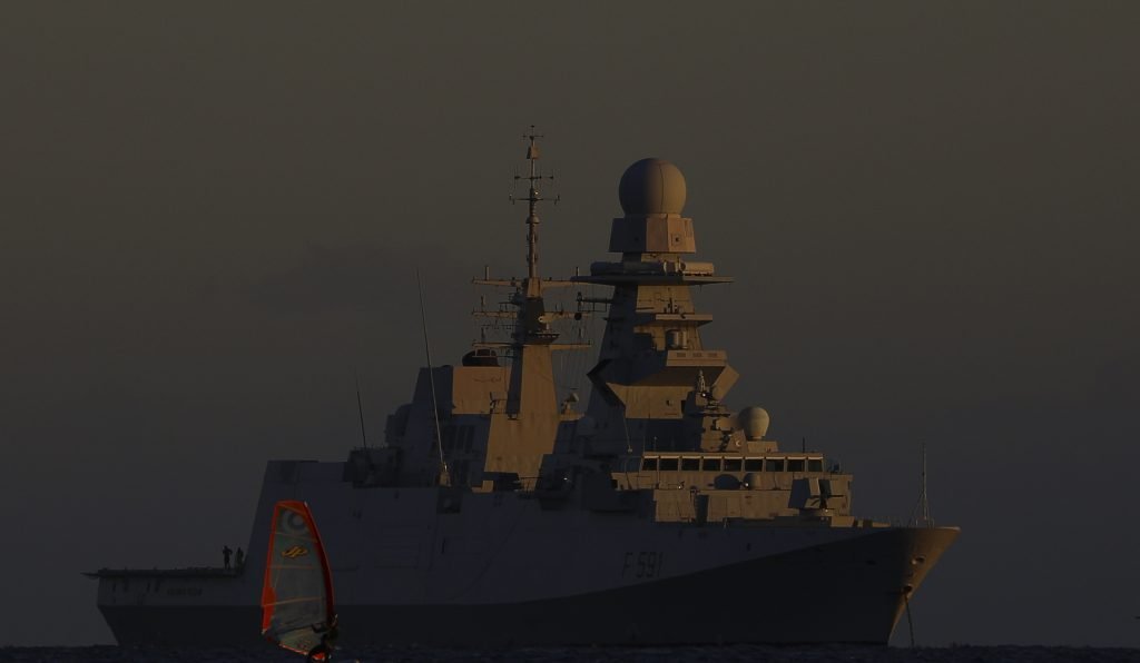 Ιταλία: Η κυβέρνηση Μελόνι μελετά αποστολή φρεγάτας για ενίσχυση της άμυνας της Κύπρου