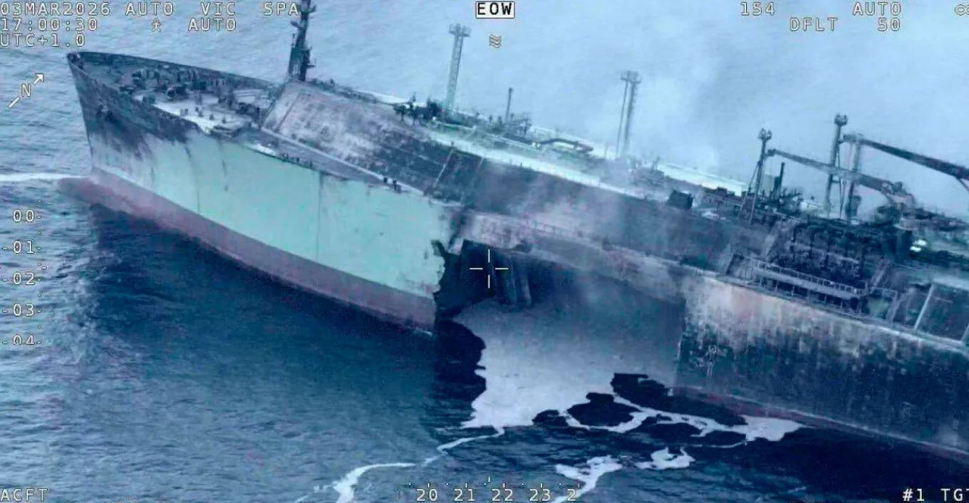 Άνοιξε στα δύο δεξαμενόπλοιο που μετέφερε LNG στη Μεσόγειο – Η Ρωσία κατηγορεί την Ουκρανία