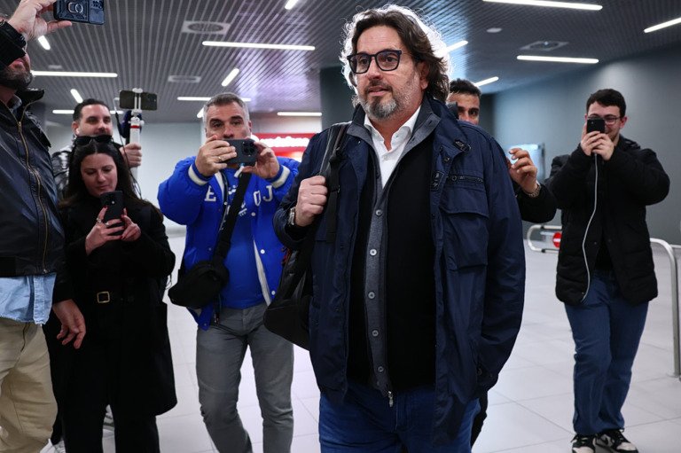 Έφτασε στη Θεσσαλονίκη ο Τρινκιέρι – Ξεκινά άμεσα το νέο του κεφάλαιο στον ΠΑΟΚ