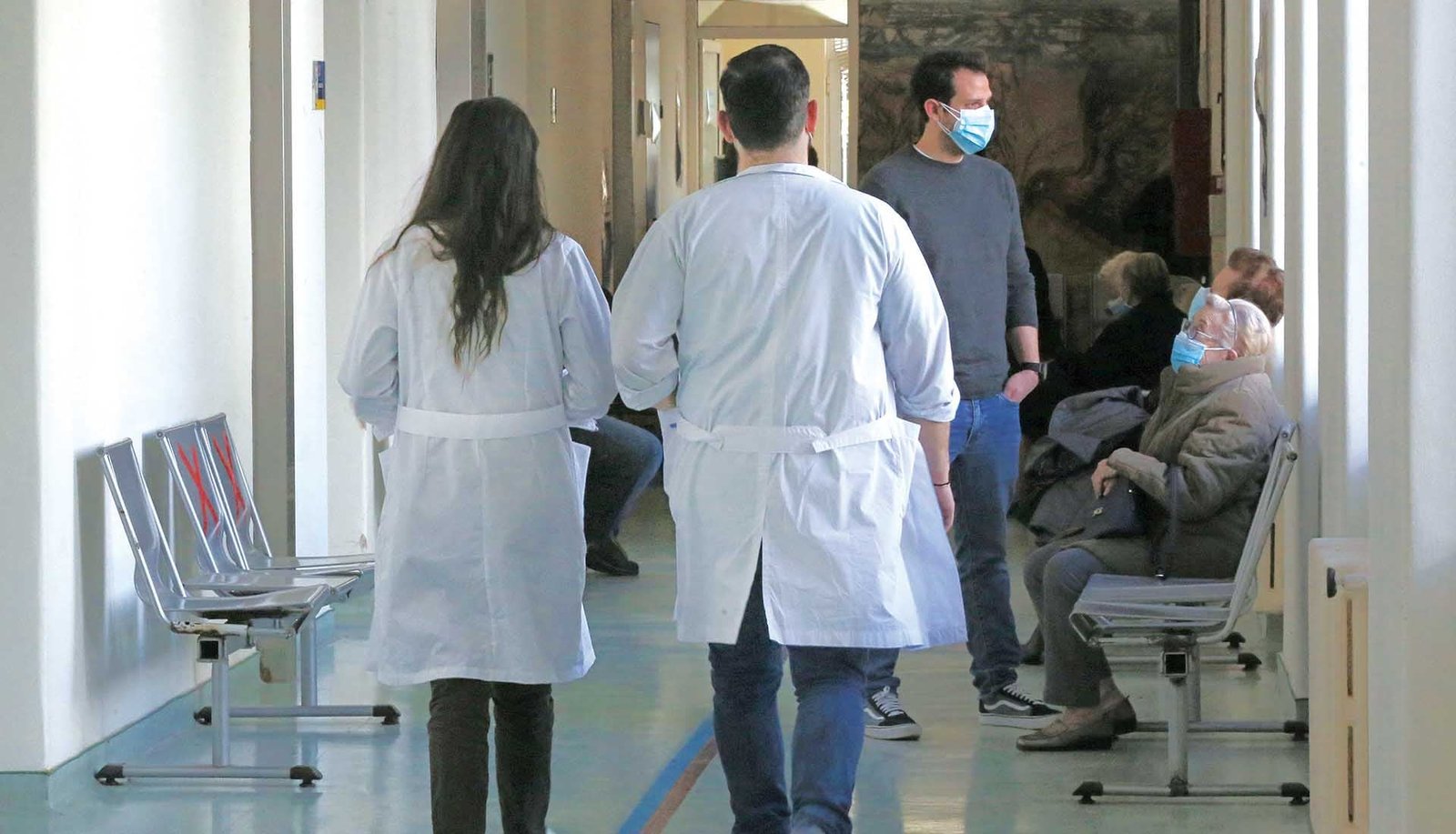 ΕΣΥ: Παθολογικές  κλινικές στα πρόθυρα της κατάρρευσης!