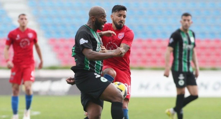 Πρόστιμο της ΔΕΑΒ στον Πανιώνιο για τη ρατσιστική επίθεση στον Σεμπά