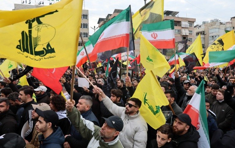 Μπαράζ επιθέσεων της Χεζμπολάχ σε Τελ Αβίβ και Χάιφα