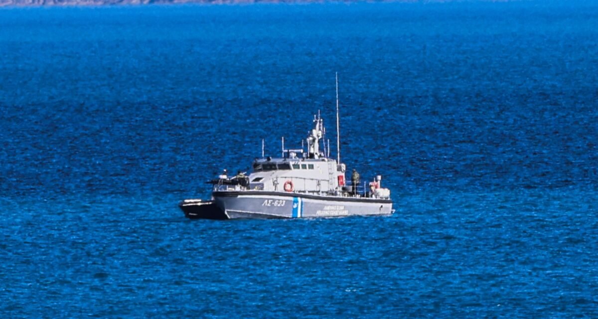 Διασώθηκαν 38 μετανάστες νότια της Κρήτης