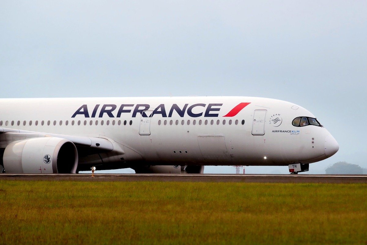 Η Air France αναστέλλει τις πτήσεις προς την Κούβα λόγω έλλειψης καυσίμων