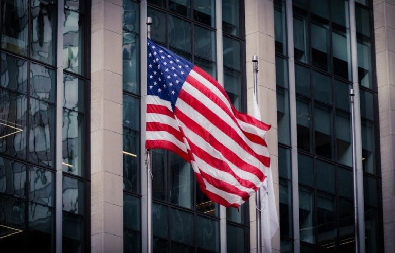 ISM: Ισχυρή επιτάχυνση στον κλάδο υπηρεσιών των ΗΠΑ τον Φεβρουάριο 2026