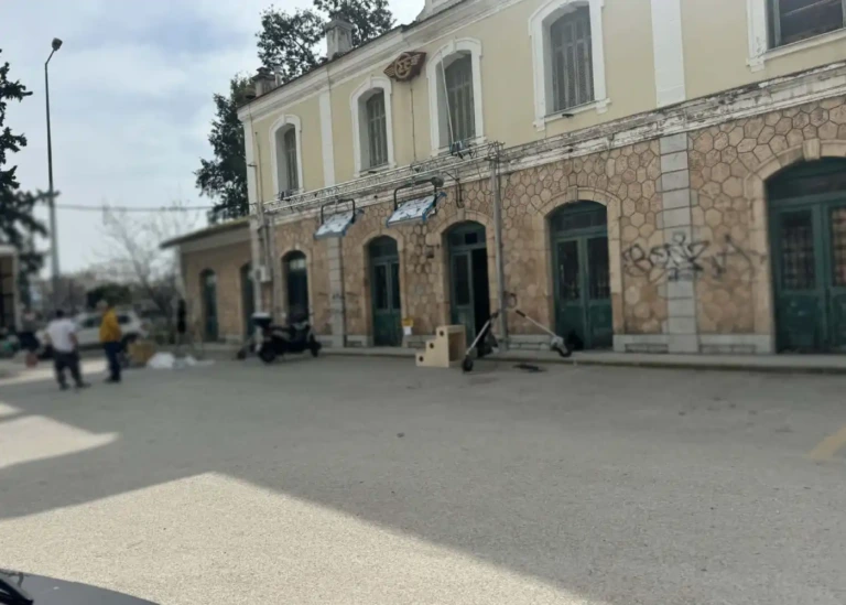 Ο Μπραντ Πιτ για γυρίσματα στη Χαλκίδα