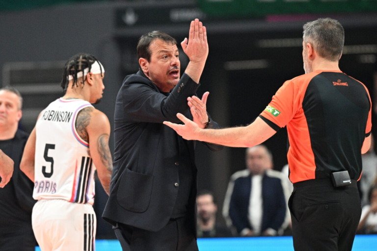 Εργκίν Αταμάν: Ποινή μιας αγωνιστικής με αναστολή στον κόουτς του Παναθηναϊκού από την Euroleague