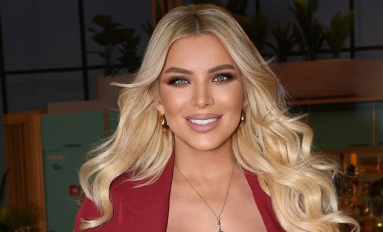 Κατερίνα Καινούργιου: Συγκινήθηκε με την εξομολόγηση της Βάσως Γουλιελμάκη – «Θυμάμαι τη στιγμή που γέννησα…»