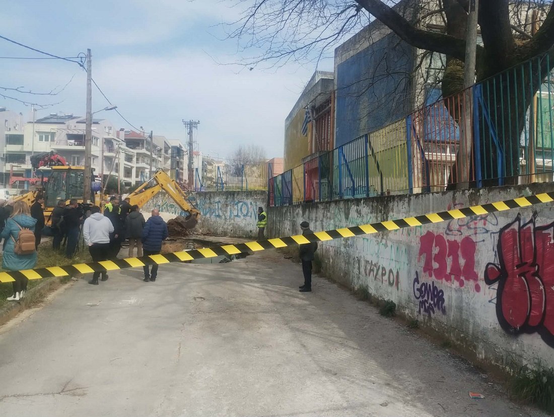 Ανύπαρκτα αντανακλαστικά μπροστά σε προειδοποιήσεις