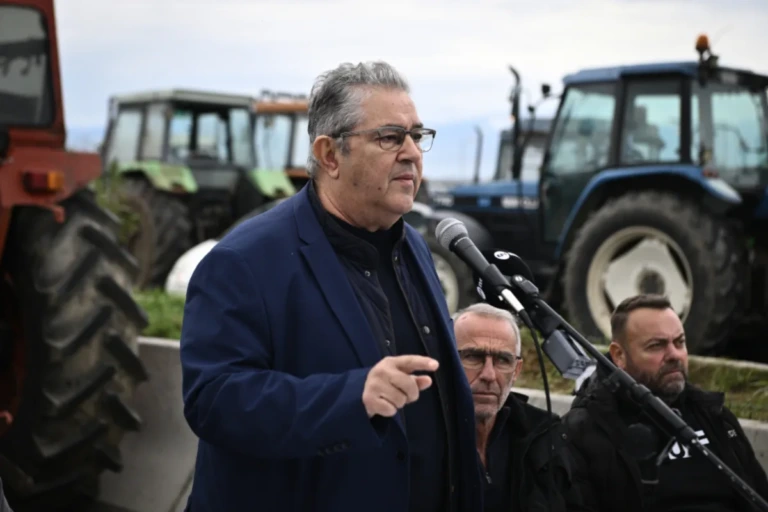 «Οι βάσεις, όχι η Ελλάδα γίνονται στόχος αντιποίνων», επιμένει ο Κουτσούμπας