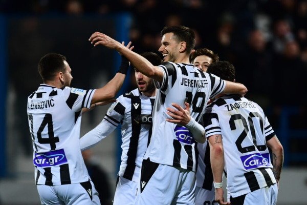 Βαθμολογία Super League: Ο ΠΑΟΚ έφτιαξε τριπλή ισοβαθμία στην κορυφή και ο Παναθηναϊκός προσπέρασε τον Λεβαδειακό