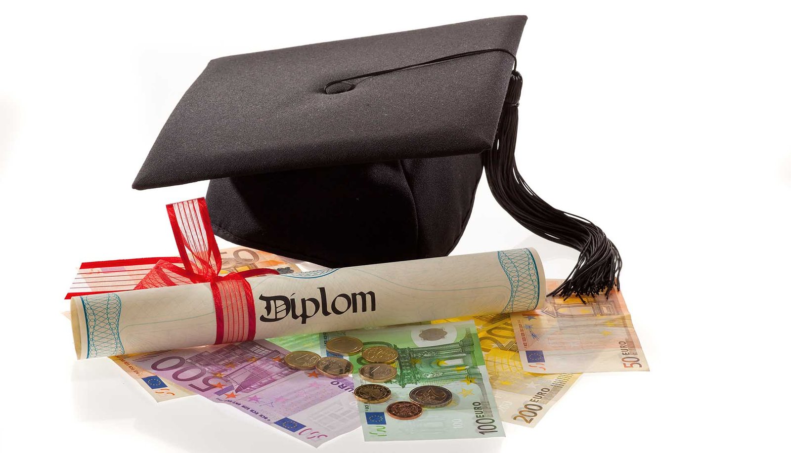 Βαριές οι ευθύνες του κράτους για τους διορισμούς με πλαστά πτυχία