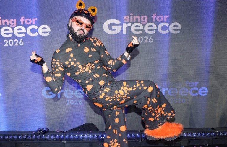 «Akylas και ξερό ψωμί», δήλωσε η Πωλίνα, στηρίζοντας τον εκπρόσωπο της Ελλάδας στη φετινή Eurovision