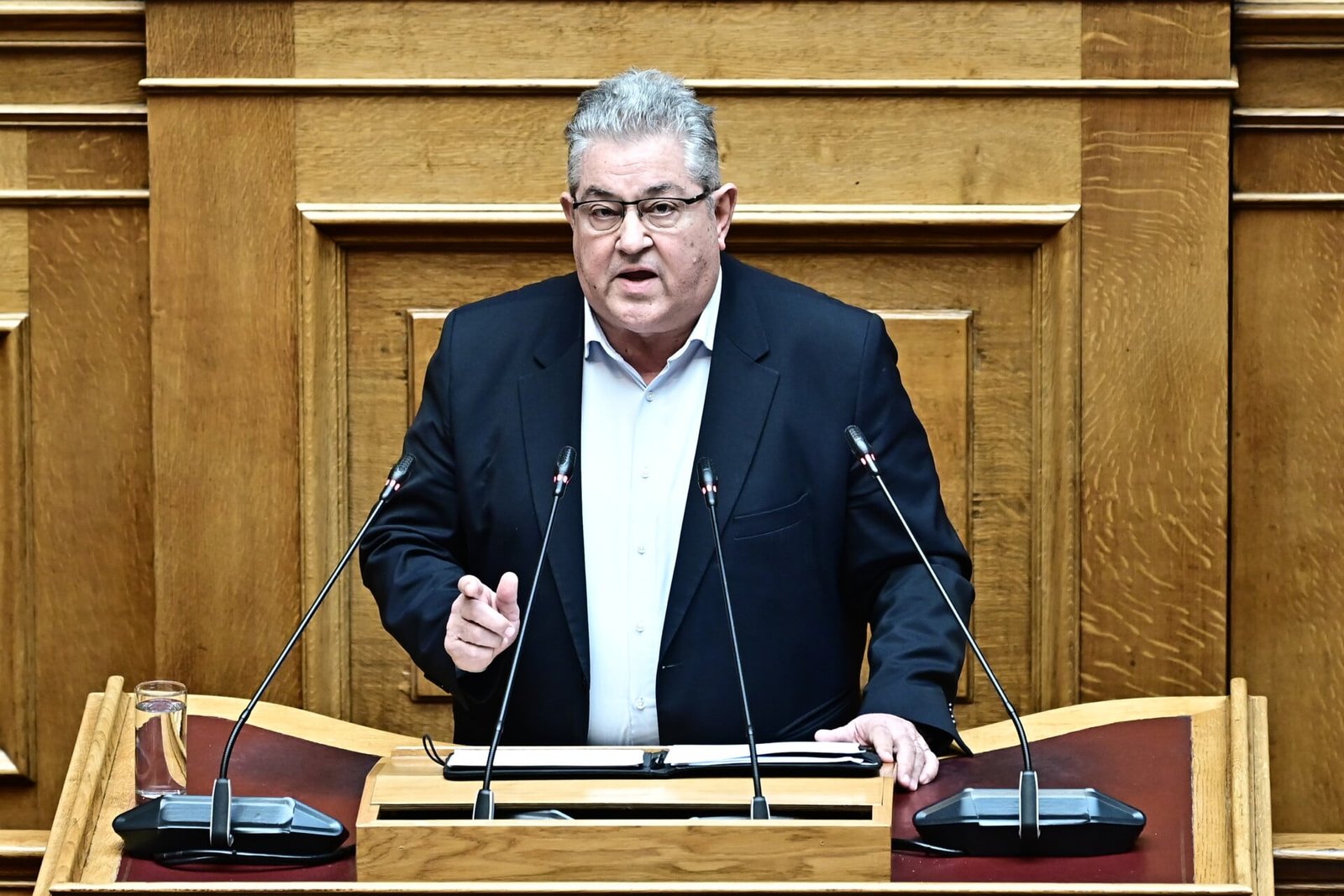 Δ. Κουτσούμπας: 2 drones είχαν στόχο τη Σούδα