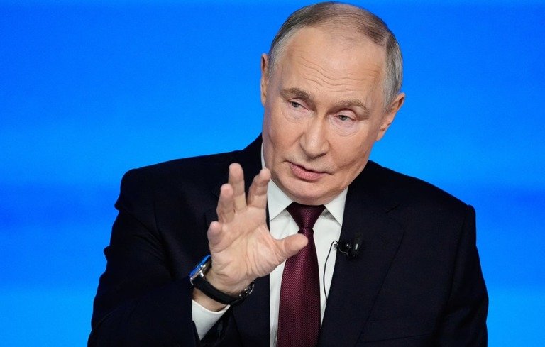 Ο Πούτιν υπαινίχθηκε ότι η Ρωσία θα μπορούσε να σταματήσει την προμήθεια φυσικού αερίου στις ευρωπαϊκές αγορές