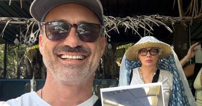 Σμαράγδα Καρύδη – Γιώργος Καπουτζίδης: Εγκλωβίστηκαν στη Σρι Λάνκα – Επέστρεψαν με πτήση επαναπατρισμού