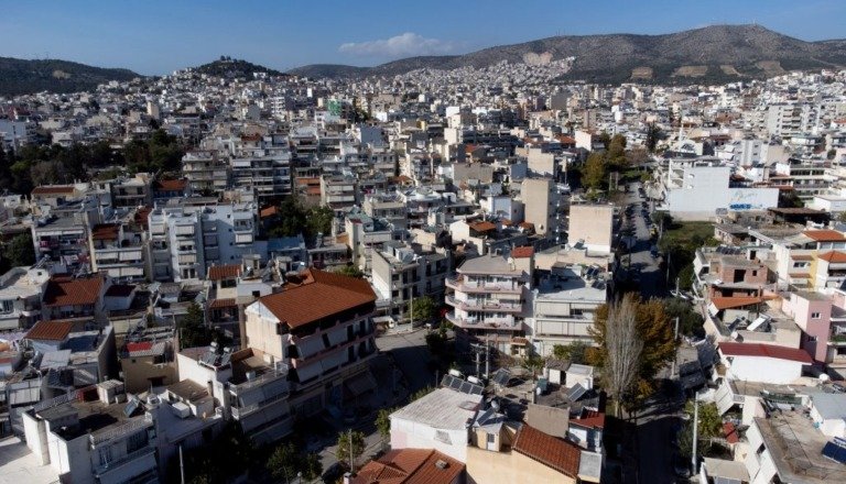 Real Estate: Το δίλημμα των 10.000 ευρώ ανά τ.μ. – Συμφέρει η αγορά ή η ανακαίνιση;