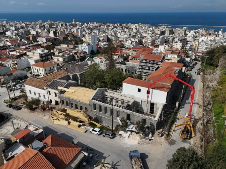 Νέα ζωή για το παλαιό Δημοτικό Νοσοκομείο Πατρών: Πολιτιστικός κόμβος και ψηφιακό κέντρο στην Άνω πόλη