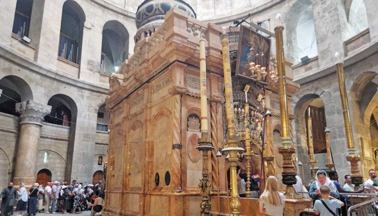 Κλείνει ο Πανίερος Ναός της Αναστάσεως για λόγους ασφαλείας