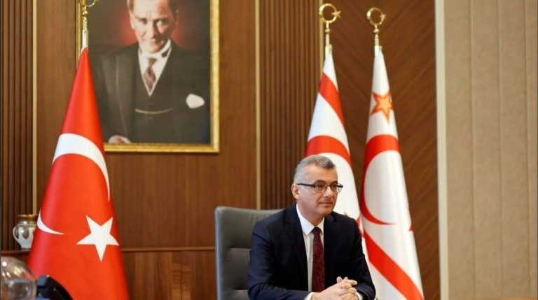 Προκαλεί ο Ερχιουρμάν: «Ασυμβίβαστες με το αίσθημα ευθύνης και σοβαρότητας που απαιτείται οι δηλώσεις Δένδια»