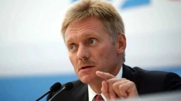 Πεσκόφ: «Η Ρωσία δεν θα εμπλακεί στον πόλεμο»