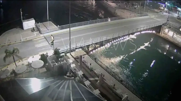 Η παγκόσμια πρωτοτυπία στην παραλία της Χαλκίδας που την κάνει διαφορετική