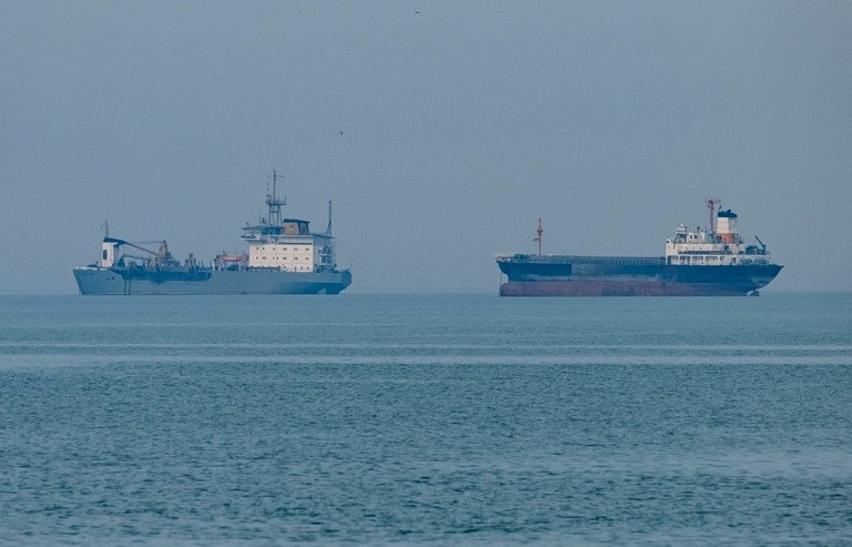 Συγκλονίζει σύζυγος εγκλωβισμένου Έλληνα ναυτικού στον Περσικό Κόλπο