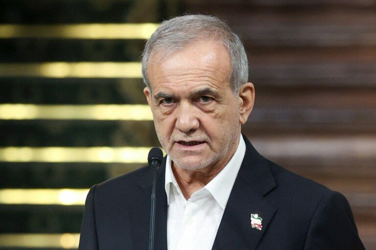 Πεζεσκιάν: Το Ιράν «δεν θα σιγήσει» μπροστά στις «επιθέσεις» εναντίον ενός σχολείου και ενός νοσοκομείου